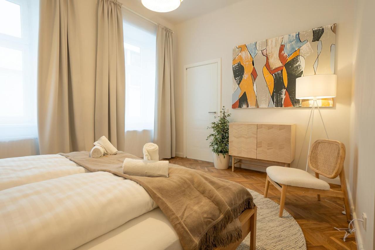 Chic 94M2 Apartment With A King-Size Bed Wien Ngoại thất bức ảnh